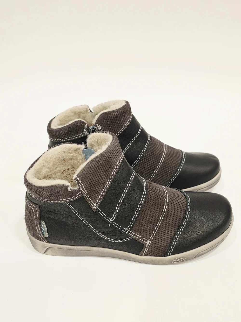 Cloud Footwear Accalia Wool Lined  Ankle Booties in Black and Brown EU 36